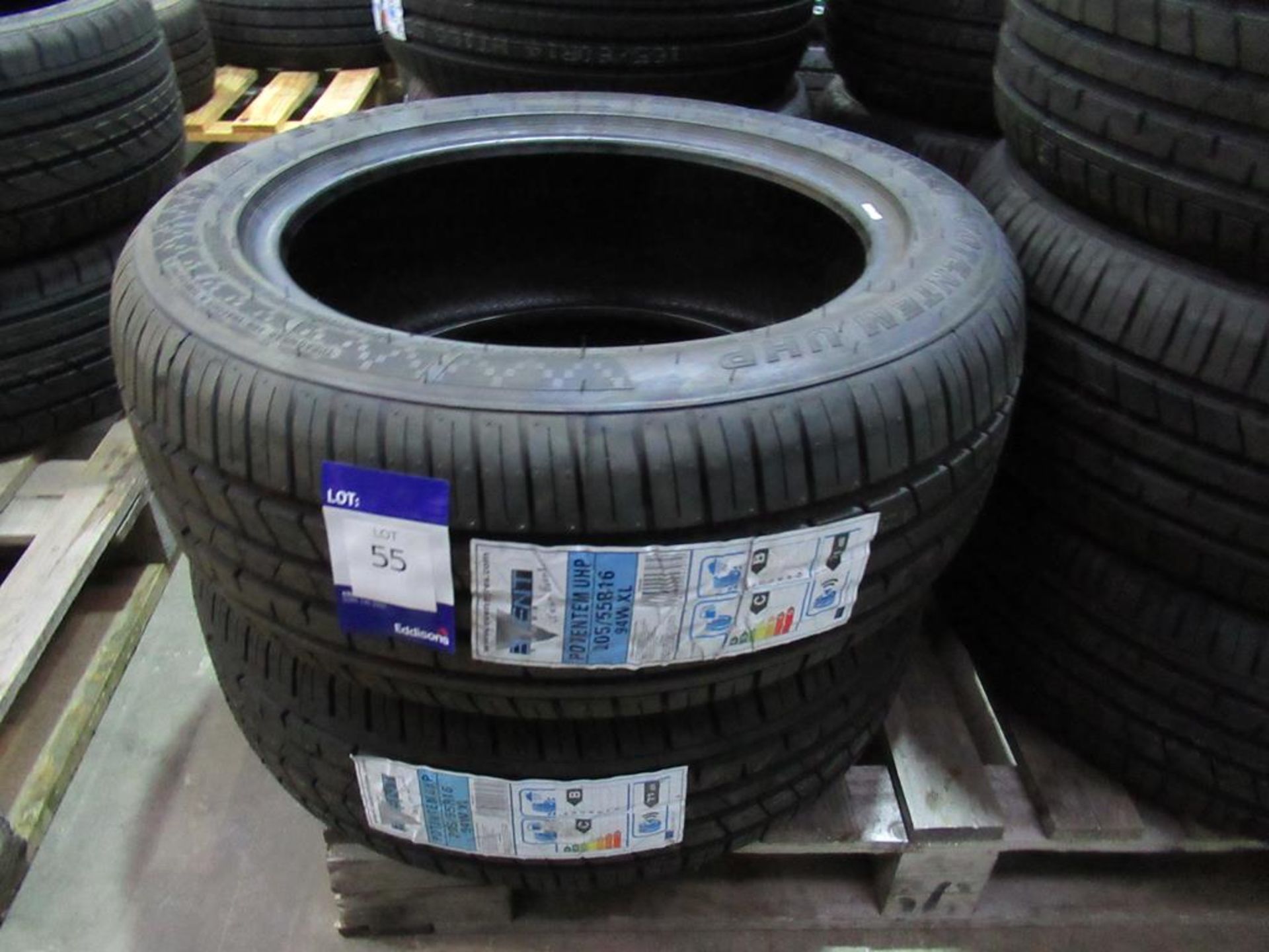 2 unused Event Pontentem UHP 205/55R16 94W XL tyres