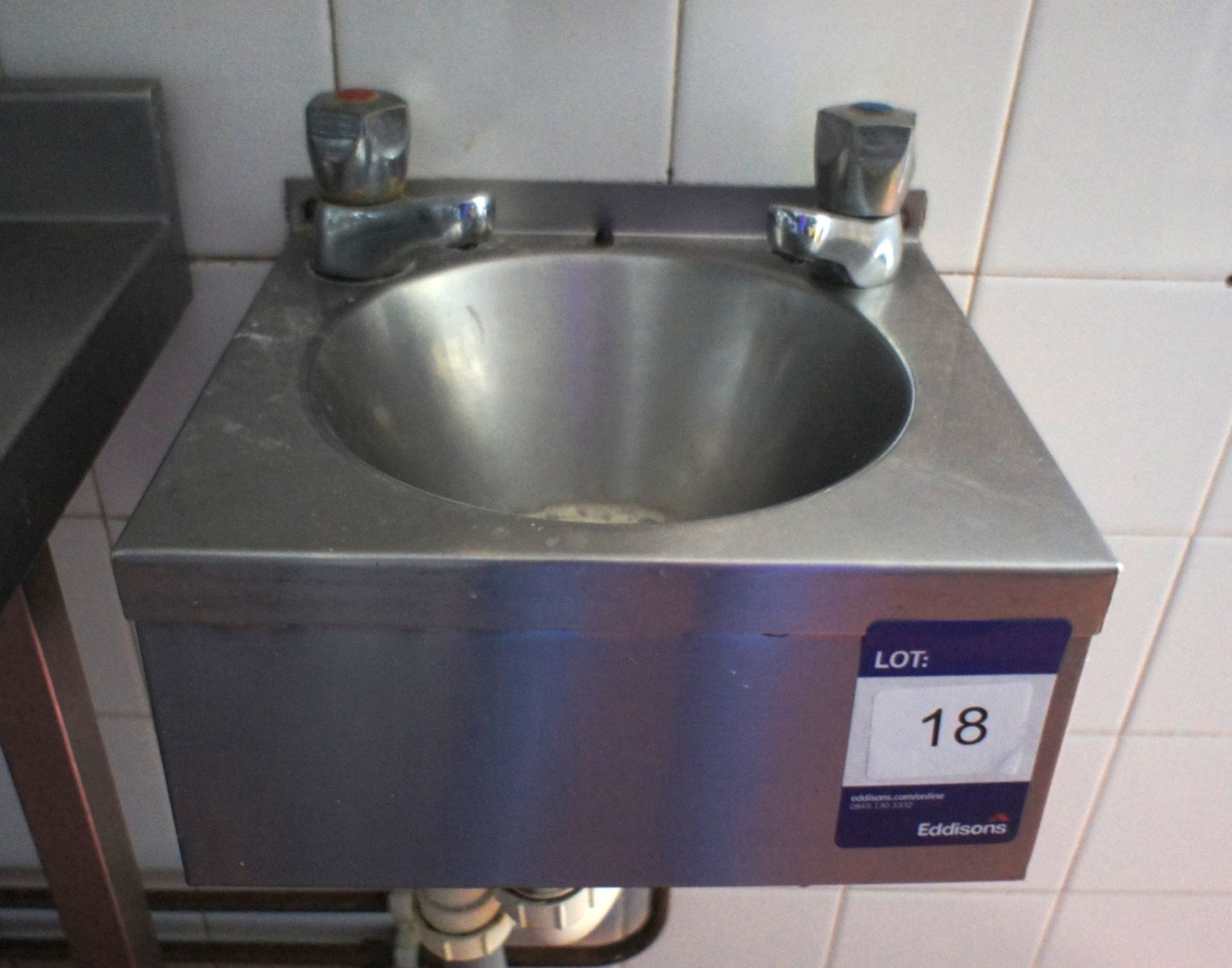 Stainless steel handwash sink - Image 2 of 2