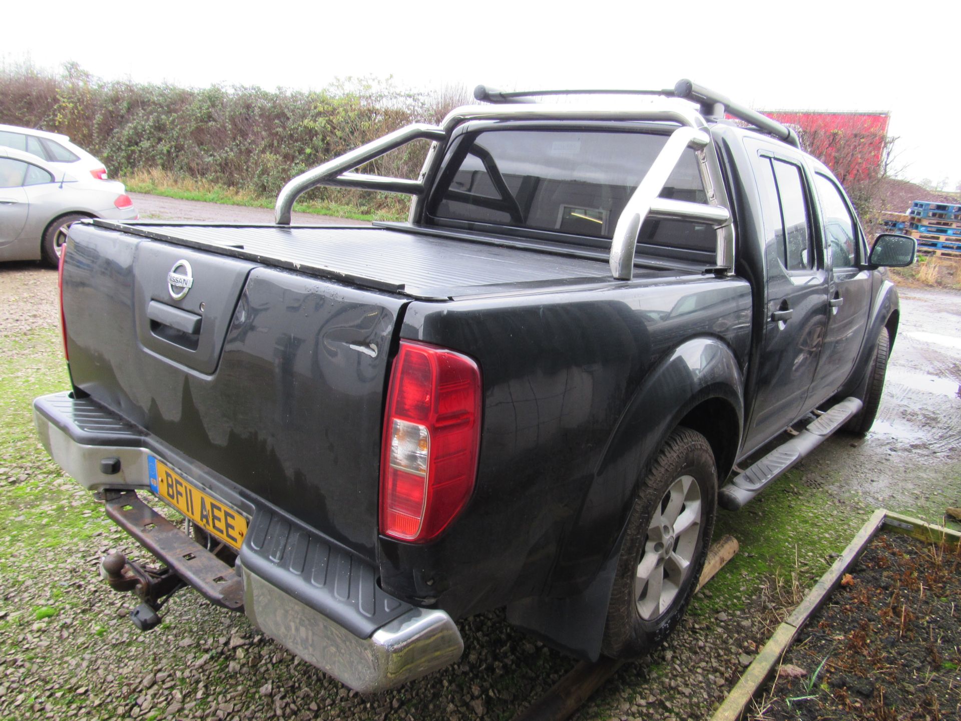 Nissan Navara Tekna 2.5DCI 4WD Auto Double Cab Pick Up, registration BF11 AEE, first registered 25 - Image 18 of 22