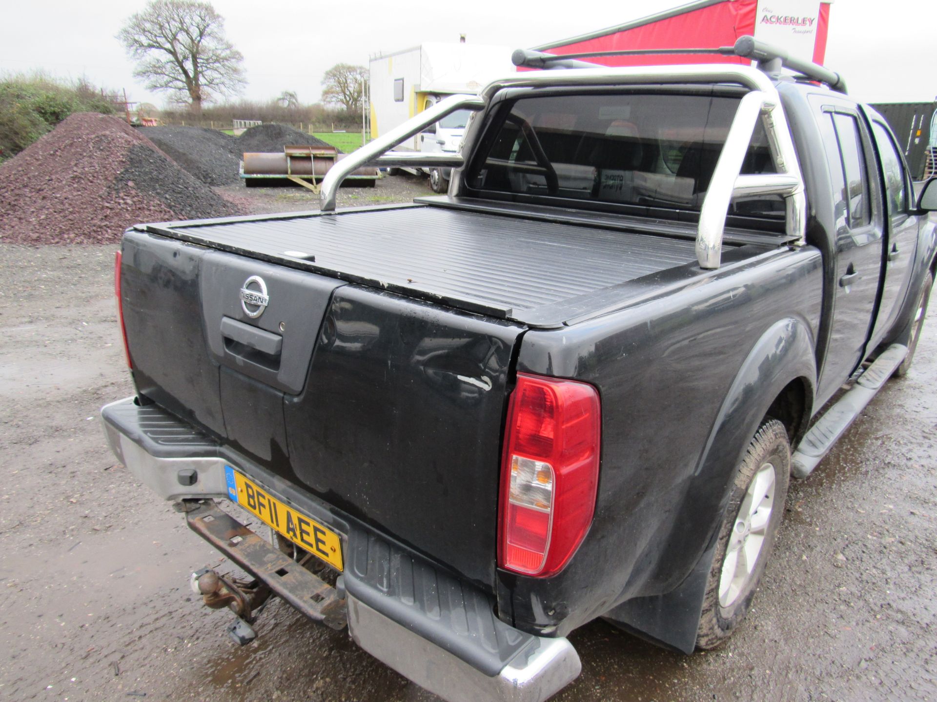 Nissan Navara Tekna 2.5DCI 4WD Auto Double Cab Pick Up, registration BF11 AEE, first registered 25 - Image 11 of 22