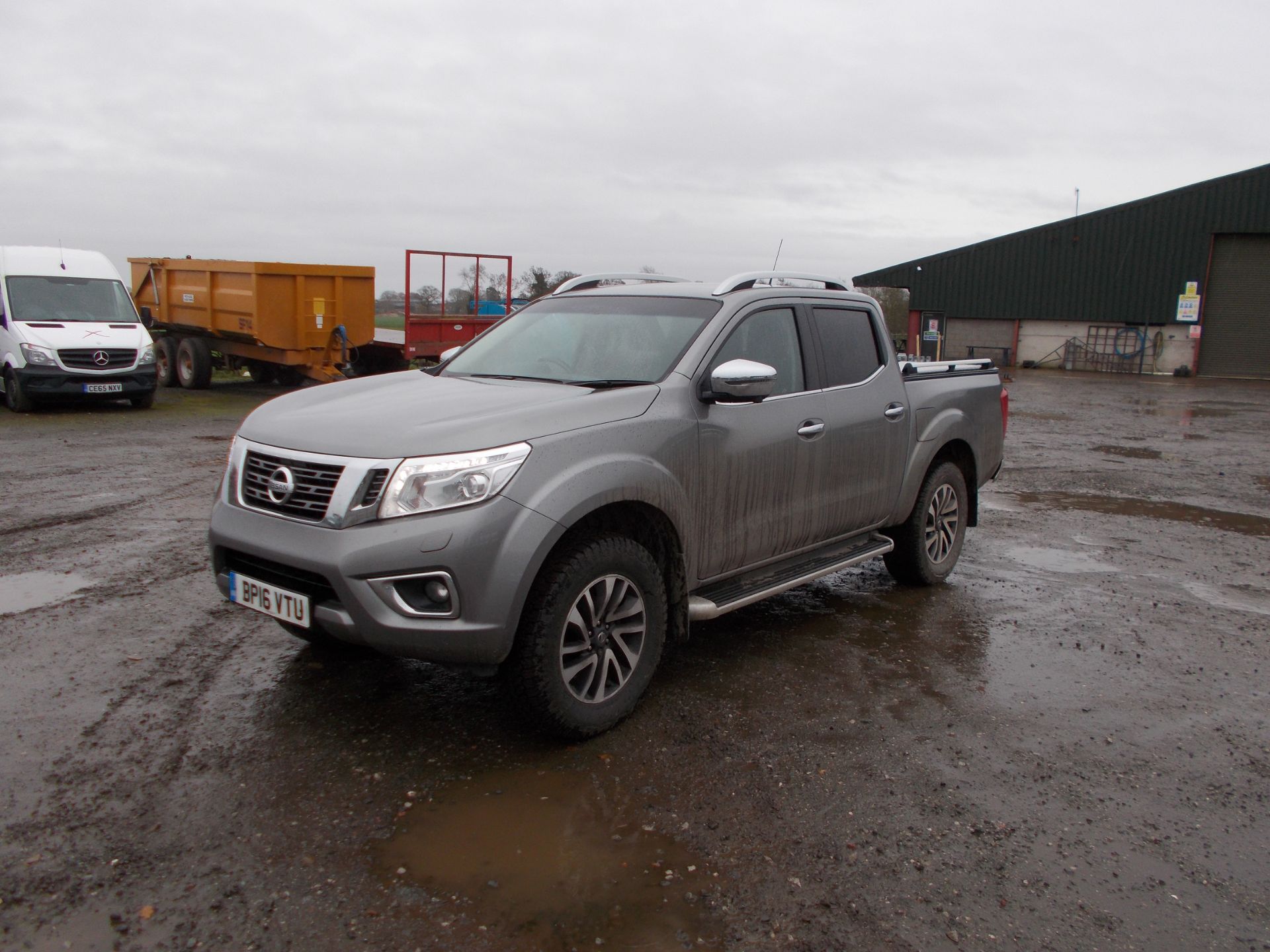 Nissan Navara Tekna NP300 Pick Up, including satel