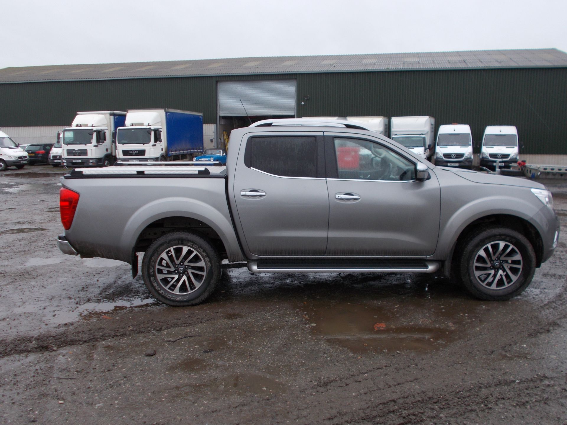 Nissan Navara Tekna NP300 Pick Up, including satel - Image 6 of 16