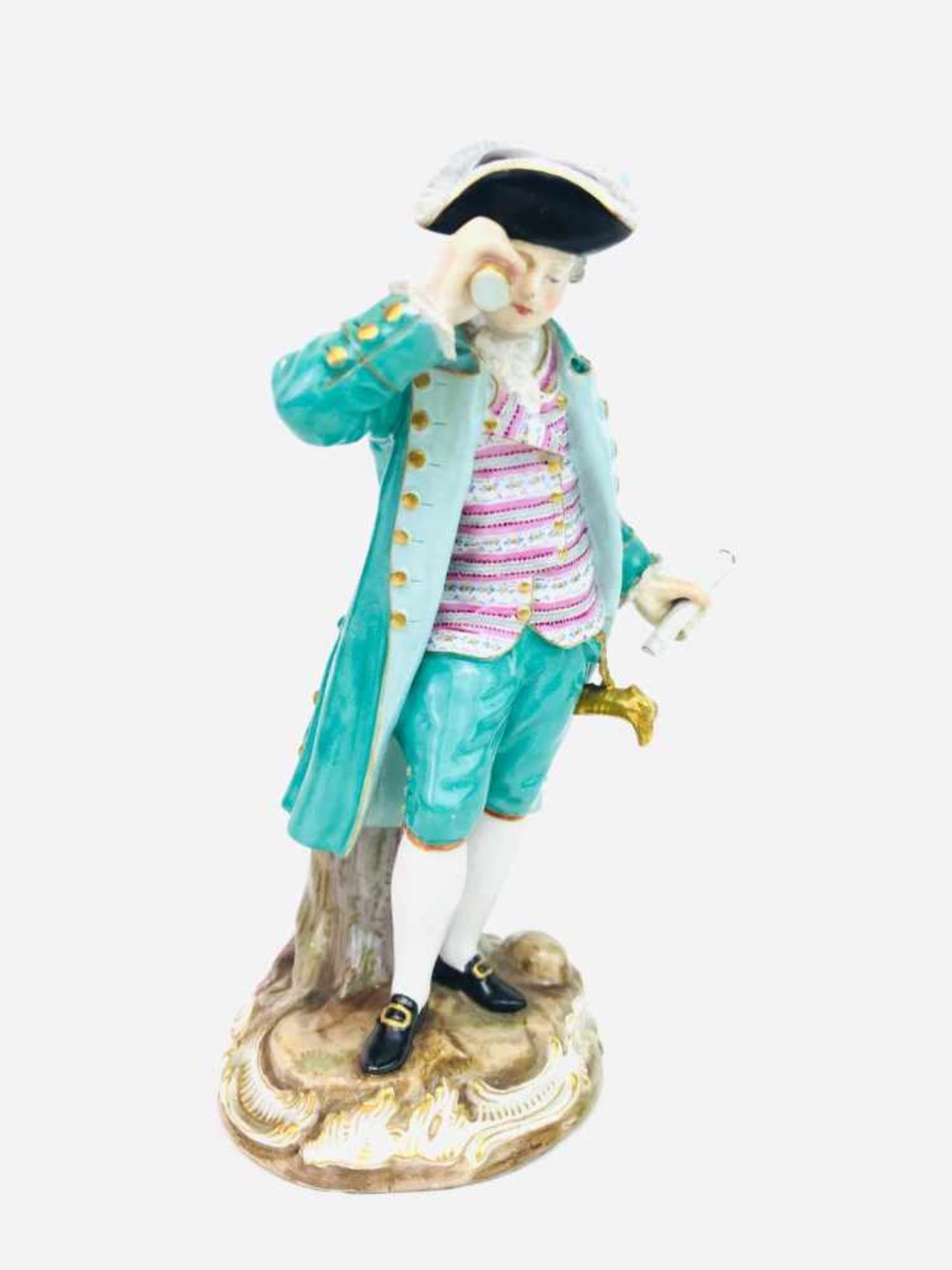 Porzellanfigur: Kavalier mit Fernrohr. Meissen Porzellan, um 1850, 1. Wahl."Kavalier mit - Bild 2 aus 5