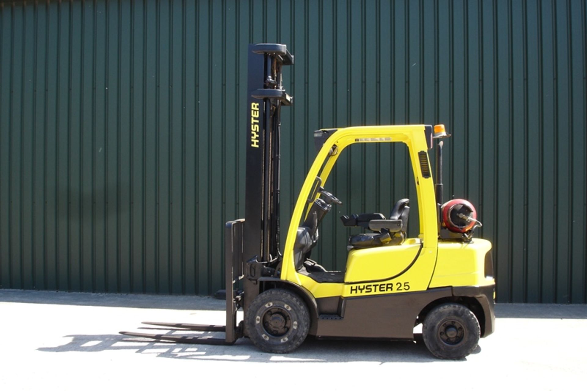 Hyster 2.5 Ton Forklift