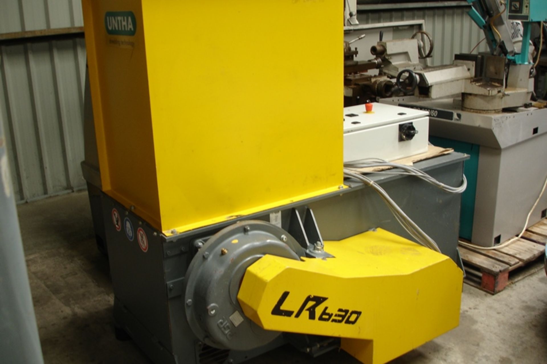 UNTHA LR630 SHREDDER - Image 2 of 4