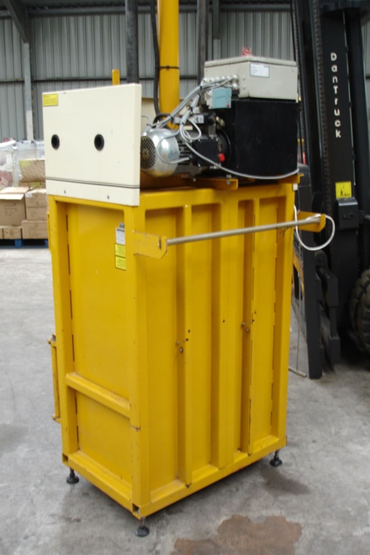 BRAMIDAN WASTE BALER - Image 3 of 4