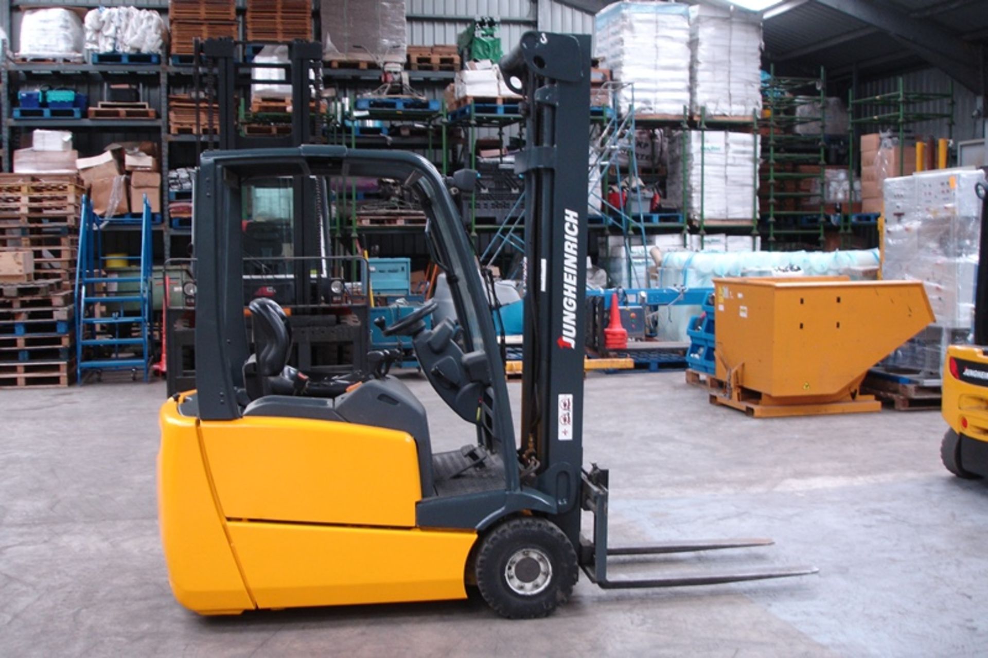 Jungheinrich 1.6 ton electric Forklift