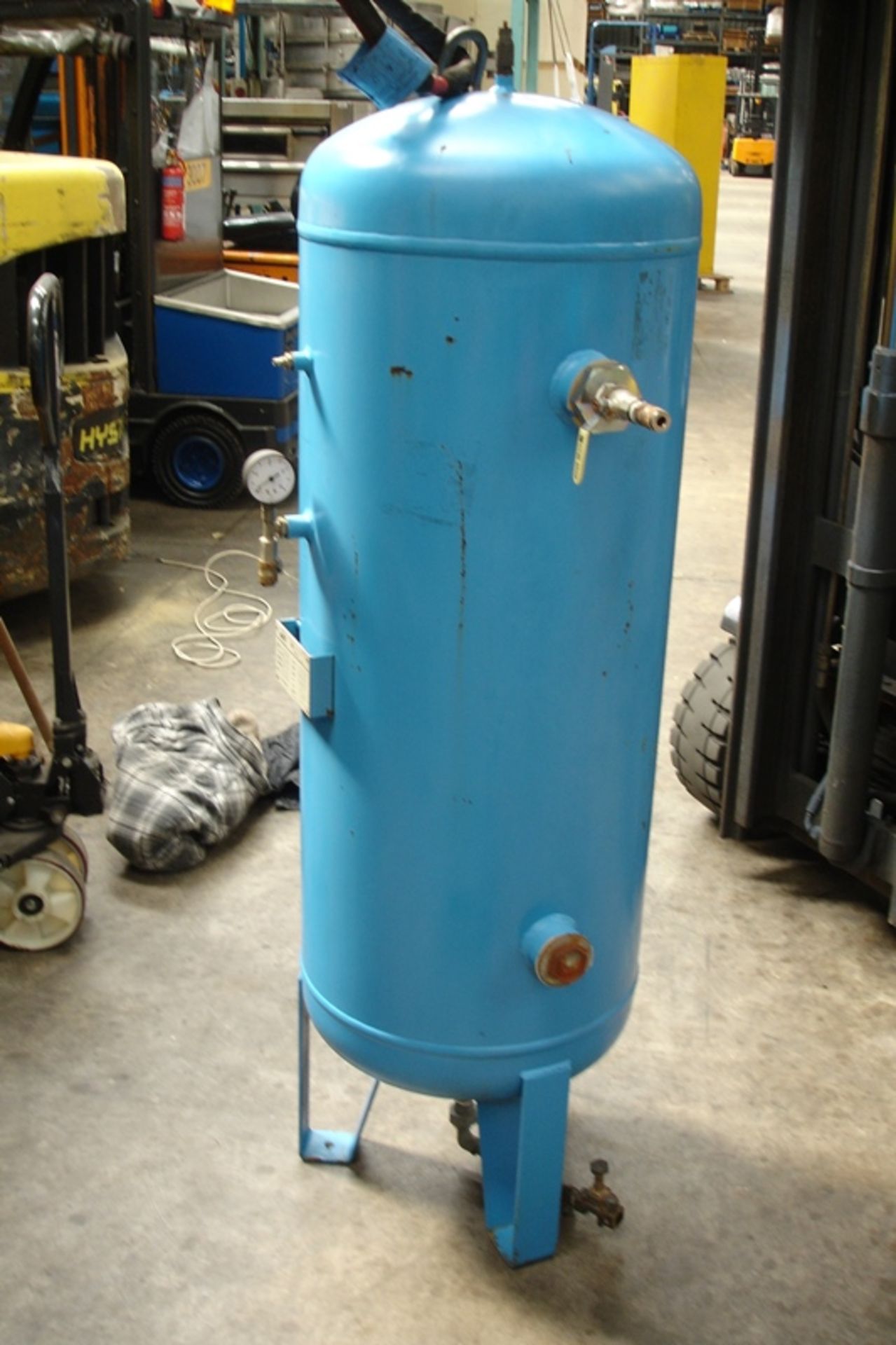 Compair Compressor & Tank (2017) - Image 5 of 6