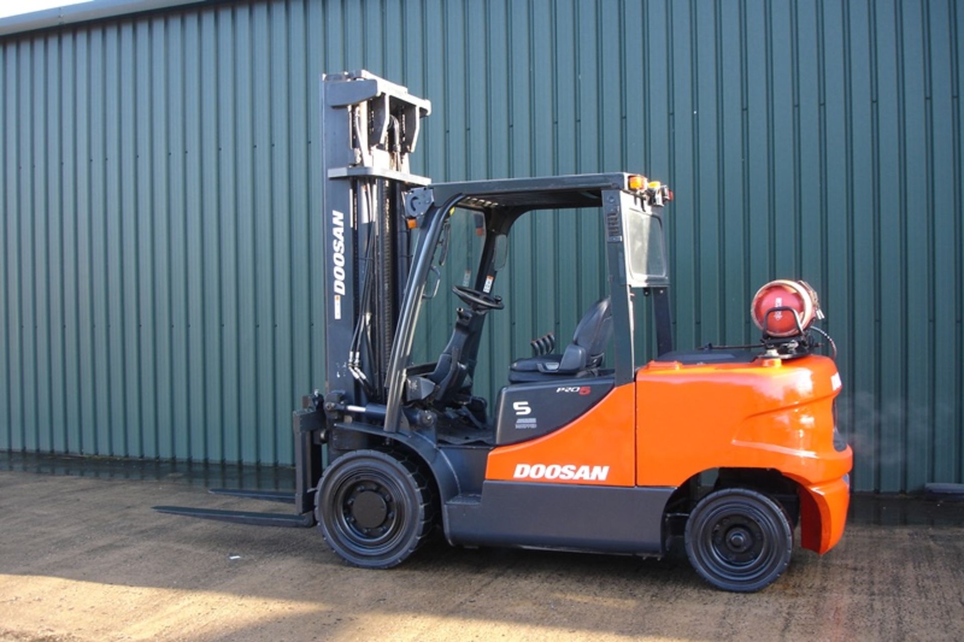 Doosan 5 Ton Forklift (2011)