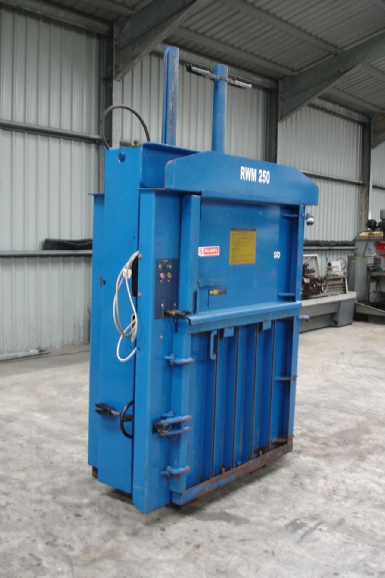 Large Mac Fab Baler - Image 2 of 4