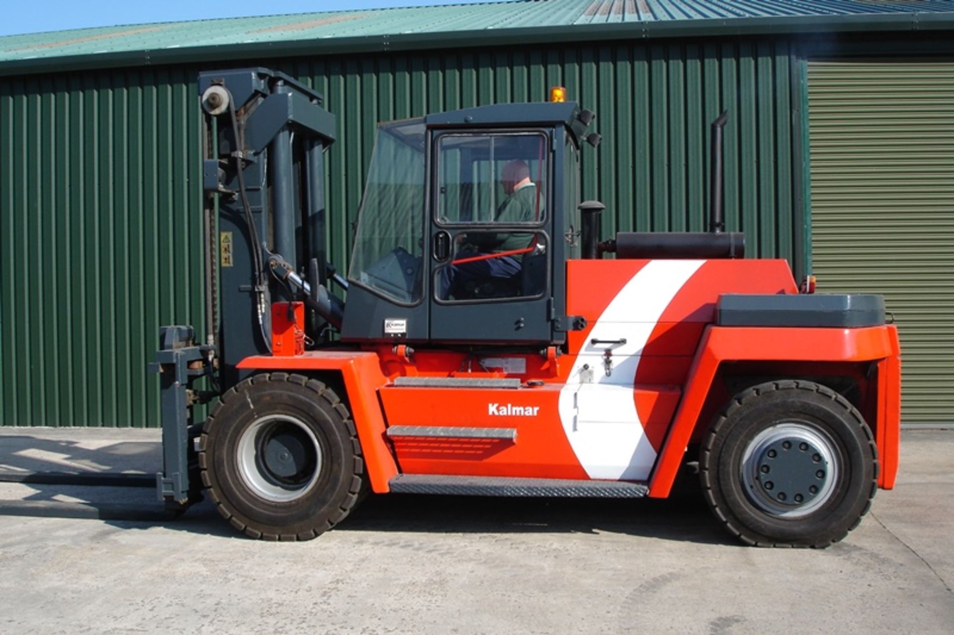 KALMAR 18 TON FORKLIFT