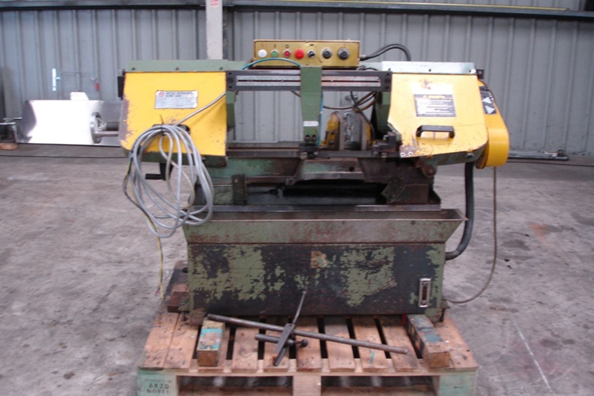 9" Horizontal Metal Bandsaw