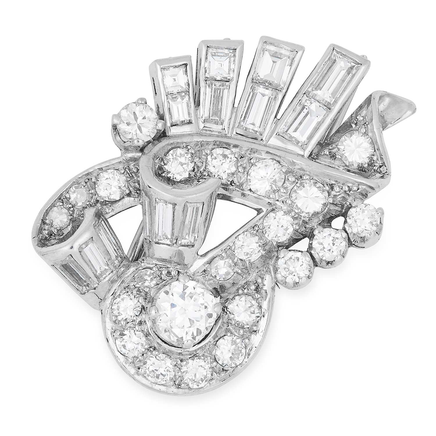 DIAMOND CLIP BROOCH set with round and baguette cut diamonds, 2.8cm, 8.4g.