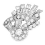 DIAMOND CLIP BROOCH set with round and baguette cut diamonds, 2.8cm, 8.4g.