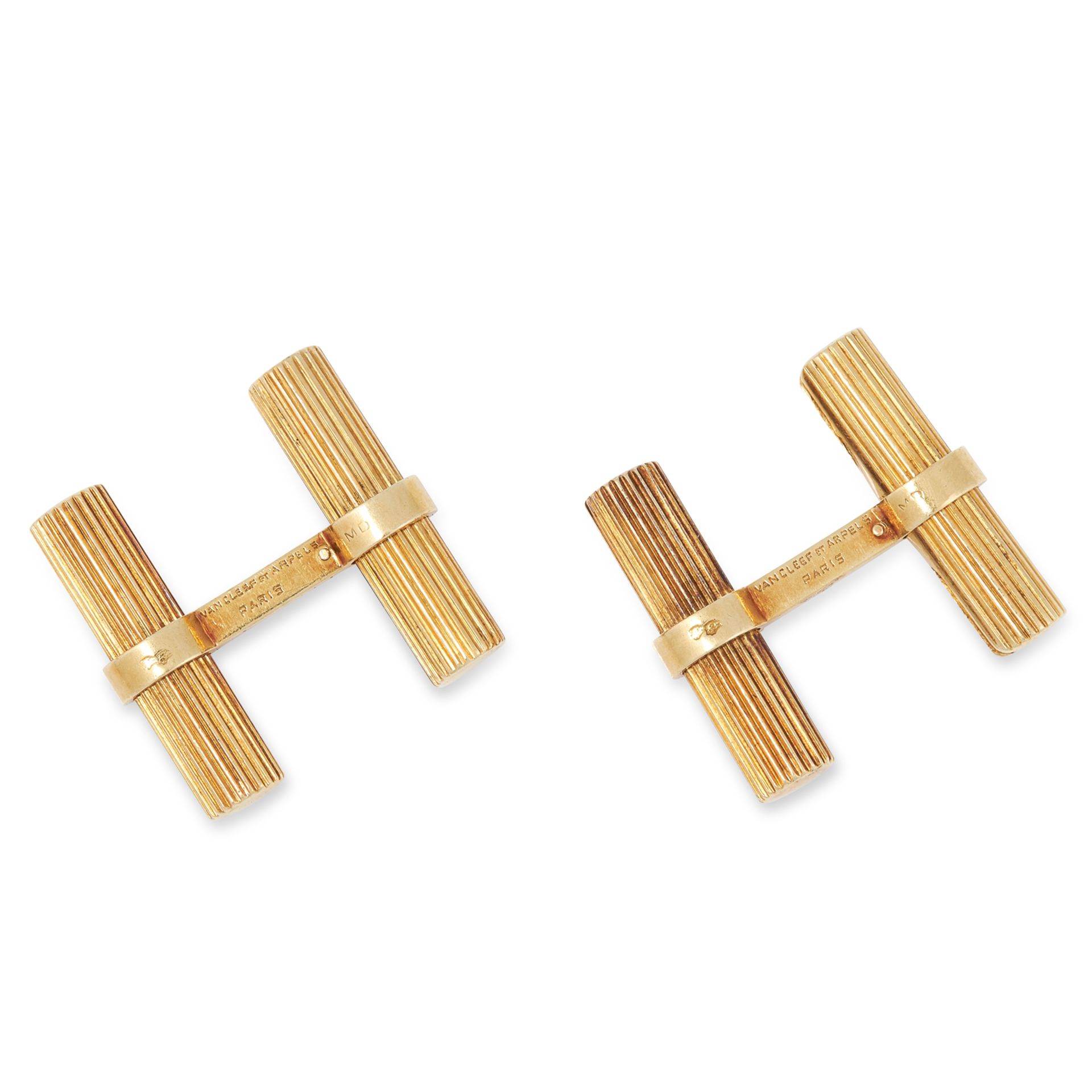 A PAIR OF TEXTURED BATTON CUFFLINKS, VAN CLEEF & ARPELS comprising of textured battons, signed and