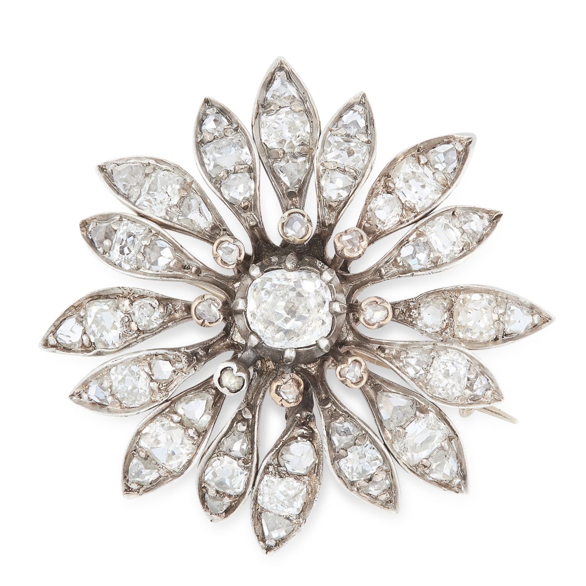 AN ANTIQUE DIAMOND FLOWER BROOCH, 19TH CENTURY in yellow gold and silver, designed as a flower,