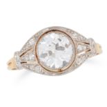 AN ANTIQUE DIAMOND DRESS RING, EARLY 20TH CENTURY in yellow gold, set with a central old round cut