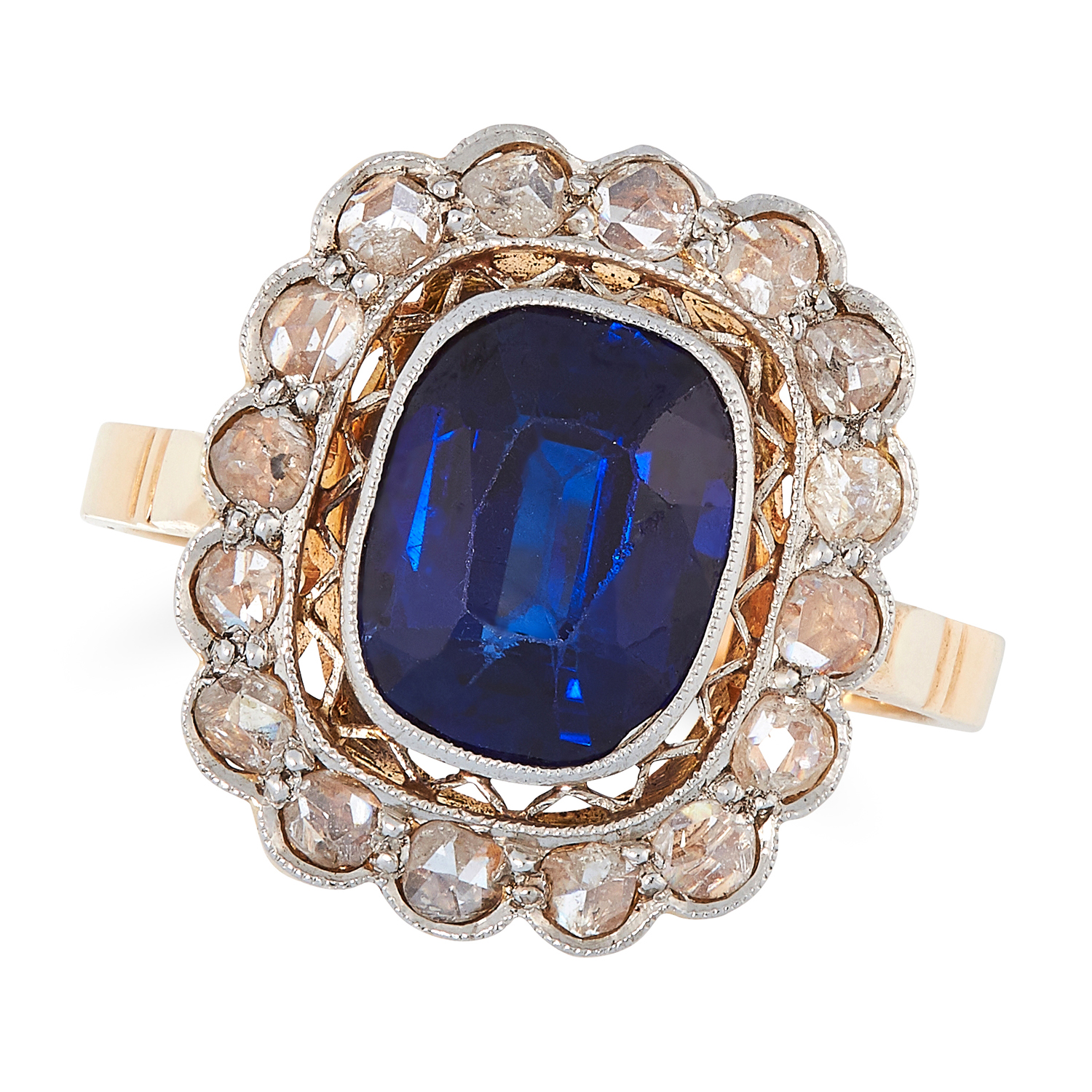 AN ANTIQUE SYNTHETIC SAPPHIRE AND DIAMOND CLUSTER RING, EARLY 20TH CENTURY in yellow gold, set