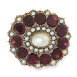 AN ANTIQUE GEORGIAN PEARL AND GARNET BROOCH, EARLY 19TH CENTURY in yellow gold, set with a central