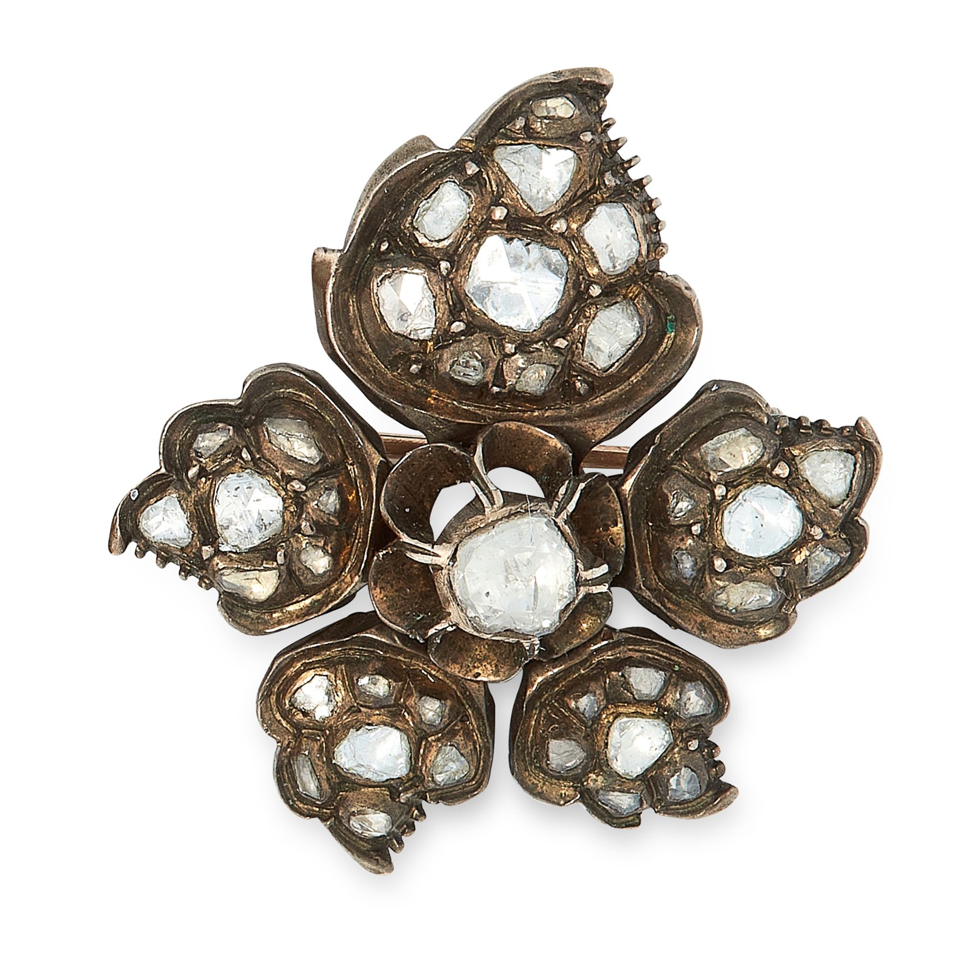 AN ANTIQUE GEORGIAN DIAMOND BROOCH, EARLY 19TH CENTURY in yellow gold and silver, designed as a