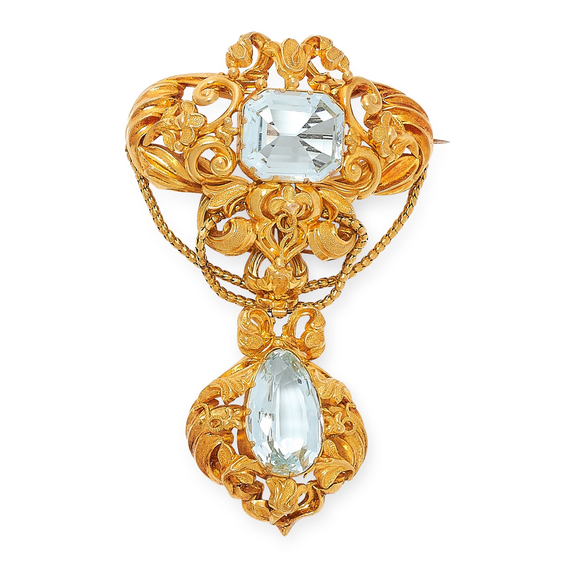 AN ANTIQUE AQUAMARINE BROOCH, 19TH CENTURY in yellow gold, the articulated body set with pear and