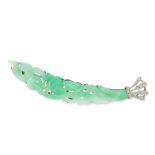 AN ANTIQUE CARVED JADEITE JADE AND DIAMOND BROOCH in platinum, set with a carved piece of green jade