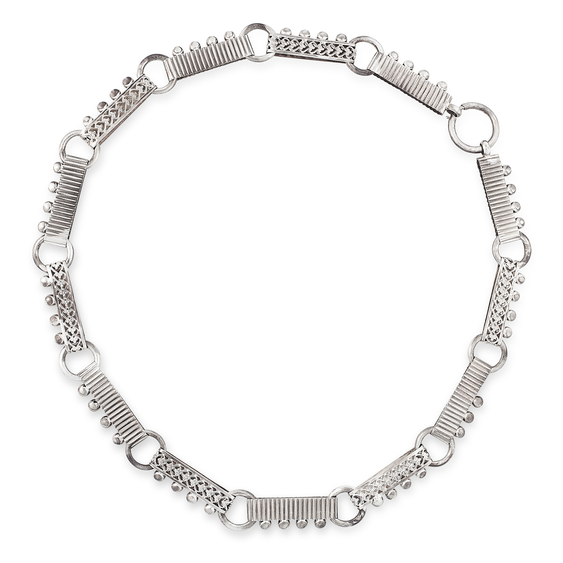 AN ANTIQUE VICTORIAN COLLAR NECKLACE in silver, designed as alternating elongated links with