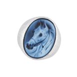 A LUCKY HORSE INTAGLIO RING set with an onyx horse intaglio, the inside depicting the Monte Carlo