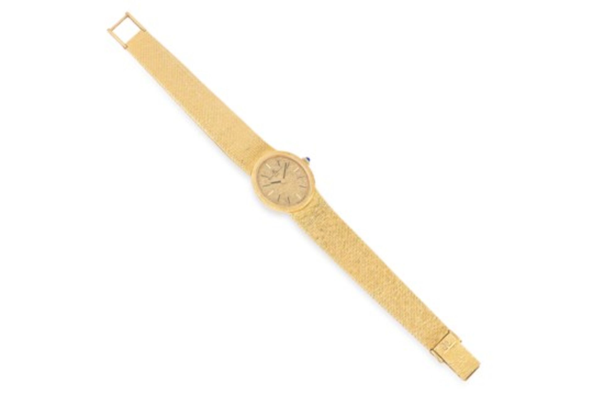 A VINTAGE LADIES WRISTWATCH, BAUME & MERCIER in 18ct yellow gold, on a textured gold strap,