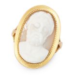 AN ANTIQUE CAMEO RING in high carat yellow gold, set with an oval cameo carved to depict the bust of