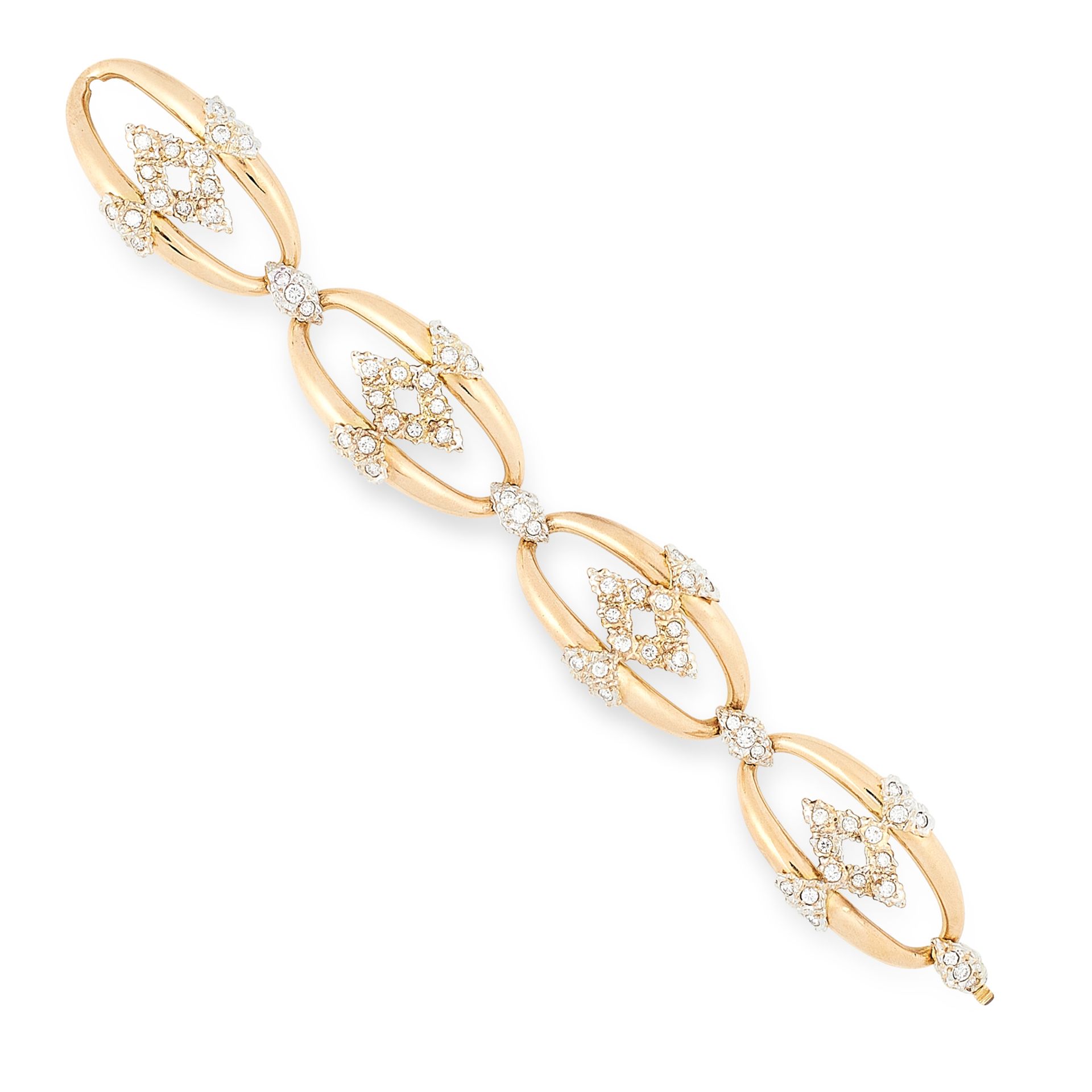 A DIAMOND BRACELET in 18ct yellow gold, comprising four oval links set with round cut diamonds