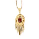 AN ANTIQUE GARNET TASSEL PENDANT AND CHAIN, 19TH CENTURY in yellow gold, the pendant set with an