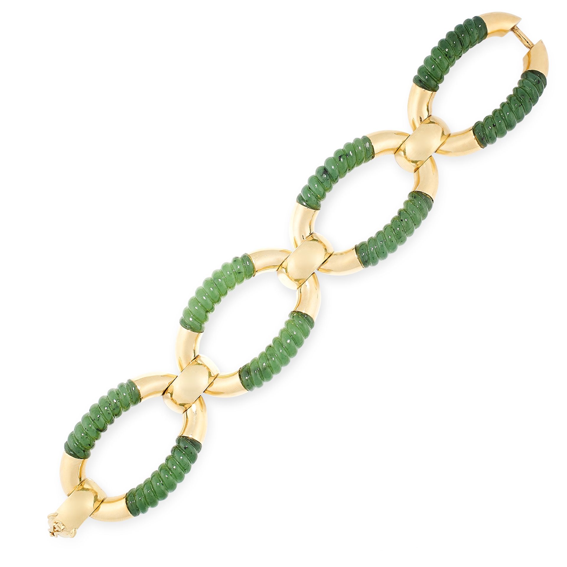 A VINTAGE NEPHRITE BRACELET in 18ct yellow gold, the oval links formed of reeded carved nephrite