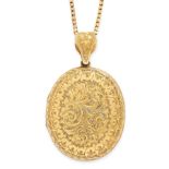 AN ANTIQUE MOURNING LOCKET PENDANT AND CHAIN, 19TH CENTURY in high carat yellow gold, the hinged