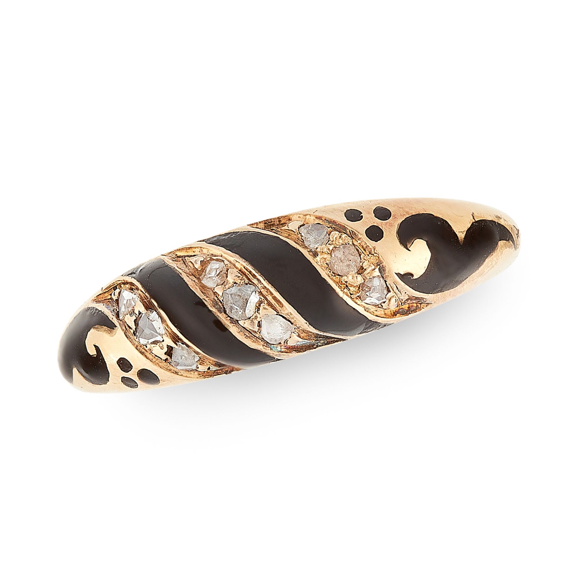 AN ANTIQUE DIAMOND AND ENAMEL RING in high carat yellow gold, the band is decorated with alternating