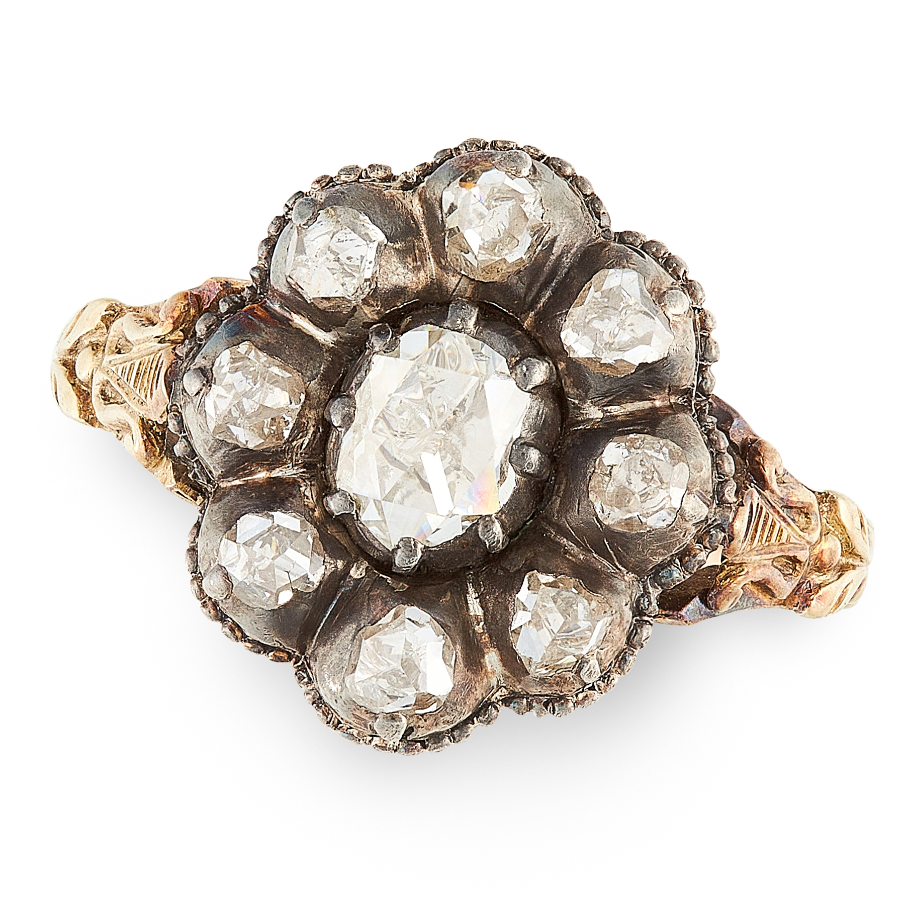 AN ANTIQUE DIAMOND CLUSTER RING in 15ct yellow gold, set with a cluster of rose cut diamonds