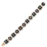 AN ANTIQUE MICROMOSAIC BRACELET, 19TH CENTURY in yellow gold, comprising a row of twelve alternating