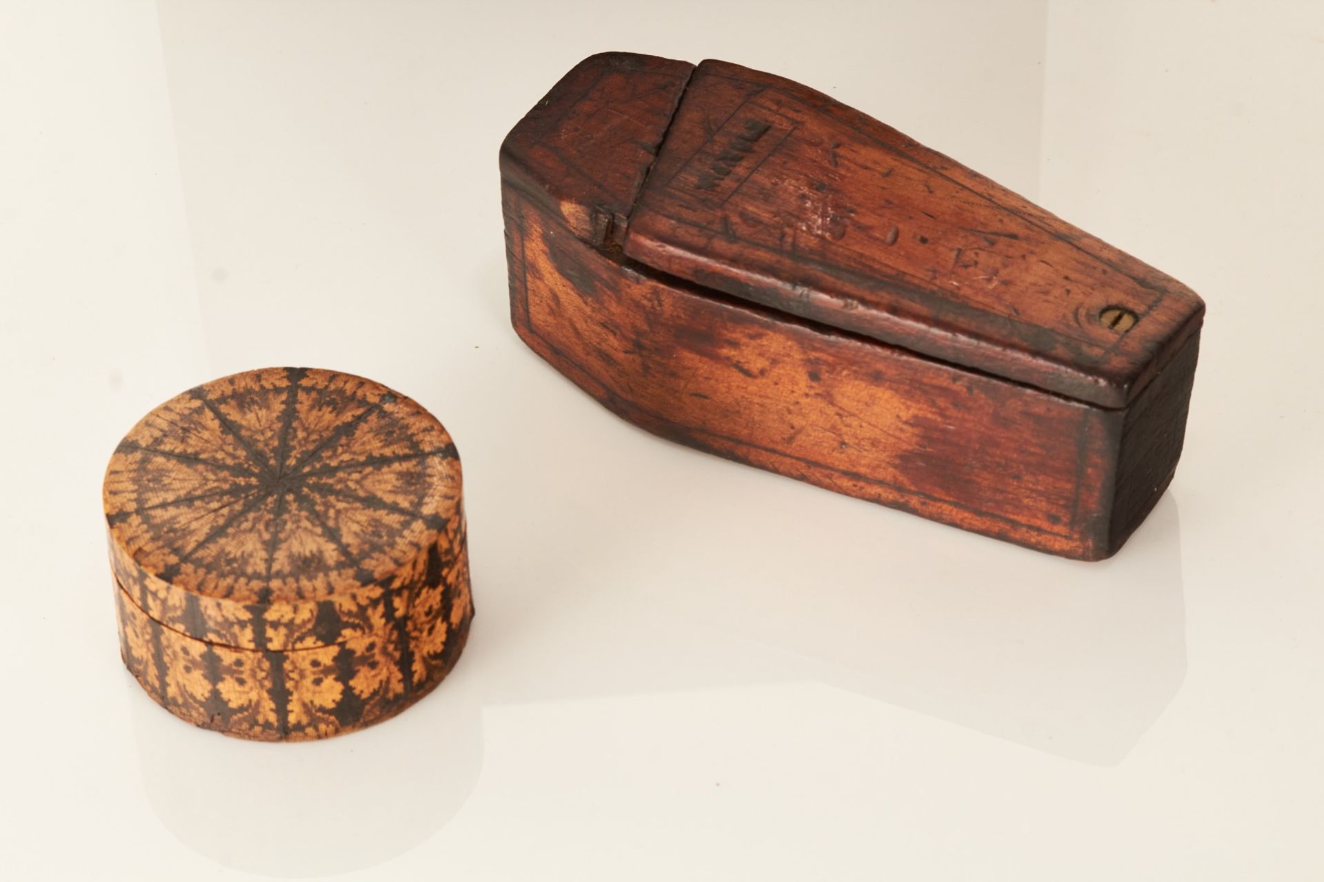 Treen - An early to mid-19th century English novelty snuff or tobacco box, circa 1830-60