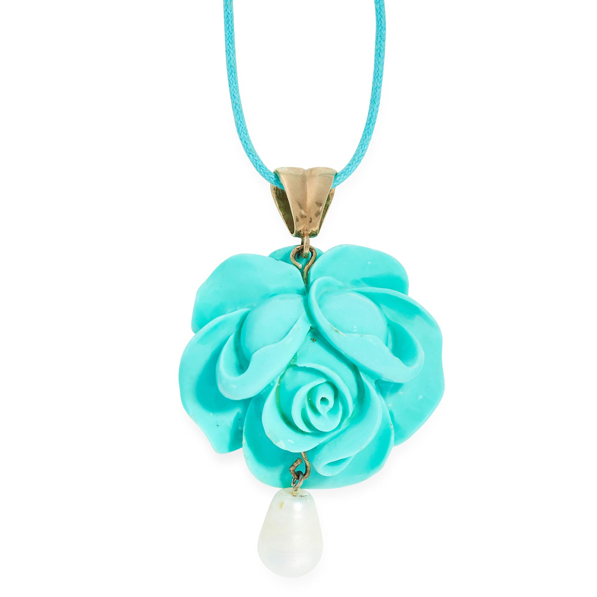 A BLUE FLOWER AND PEARL PENDANT AND CHAIN in yellow gold, the blue resin pendant carved in detail to