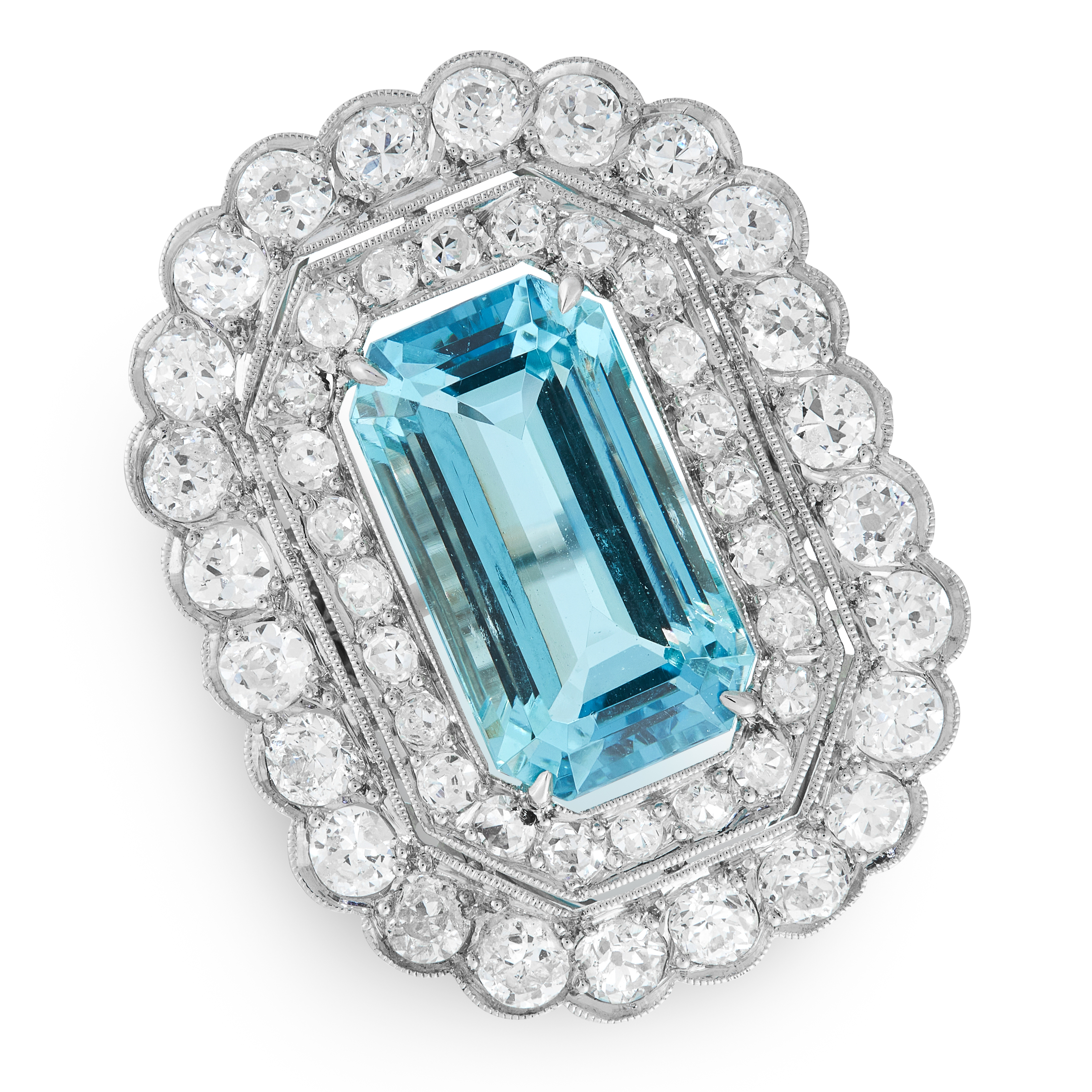 AN AQUAMARINE AND DIAMOND CLUSTER RING set with an emerald cut aquamarine of 8.26 carats within a