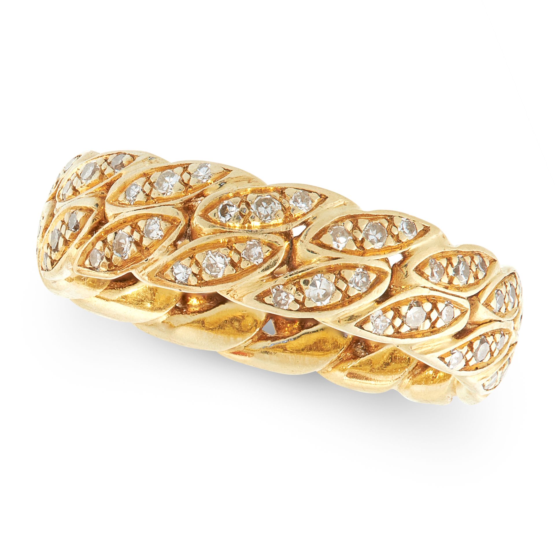 A DIAMOND RING, WEMPE in 18ct yellow gold, in the form of a rope set with round cut diamonds, signed