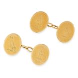 A PAIR OF ANTIQUE CUFFLINKS in 18ct yellow gold, each comprising two oval faces with engraved