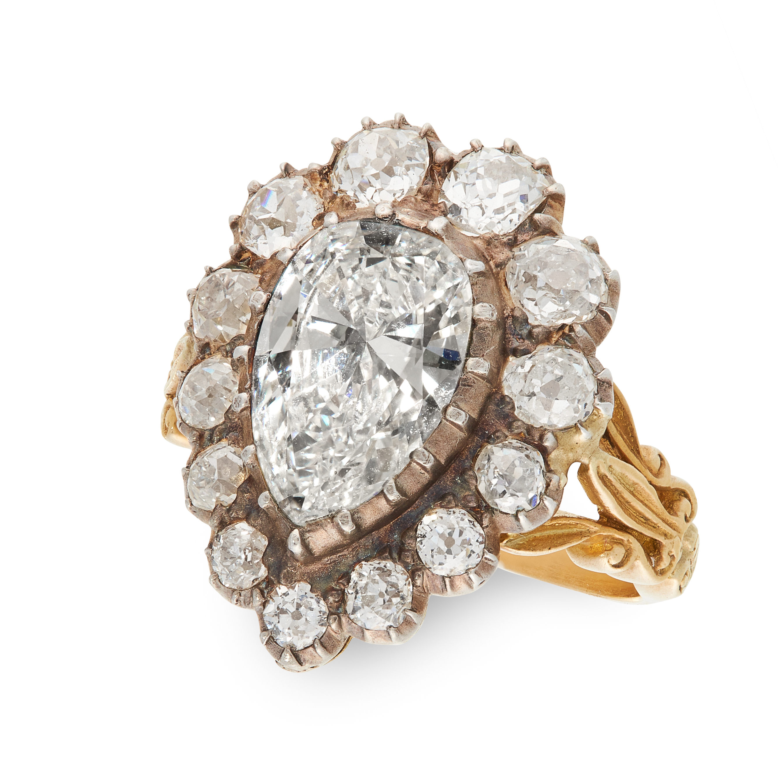 AN ANTIQUE DIAMOND DRESS RING, 19TH CENTURY in 18ct yellow gold and silver, set with a principal - Image 2 of 2