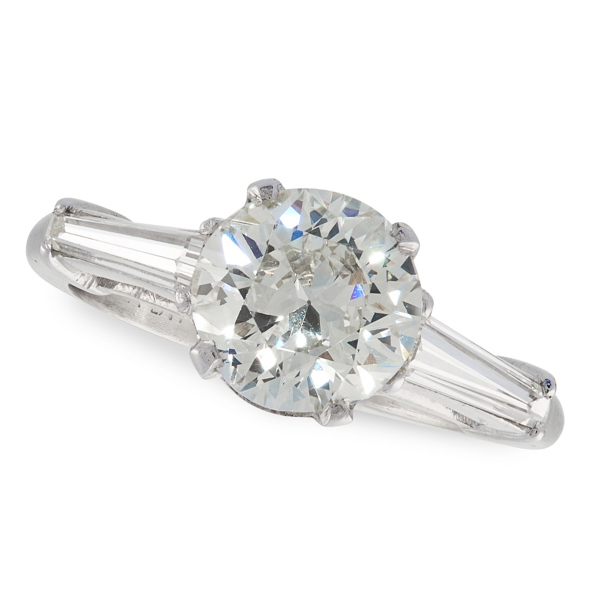 A SOLITAIRE DIAMOND RING in platinum, set with an old European round cut diamond of 1.85 carats,