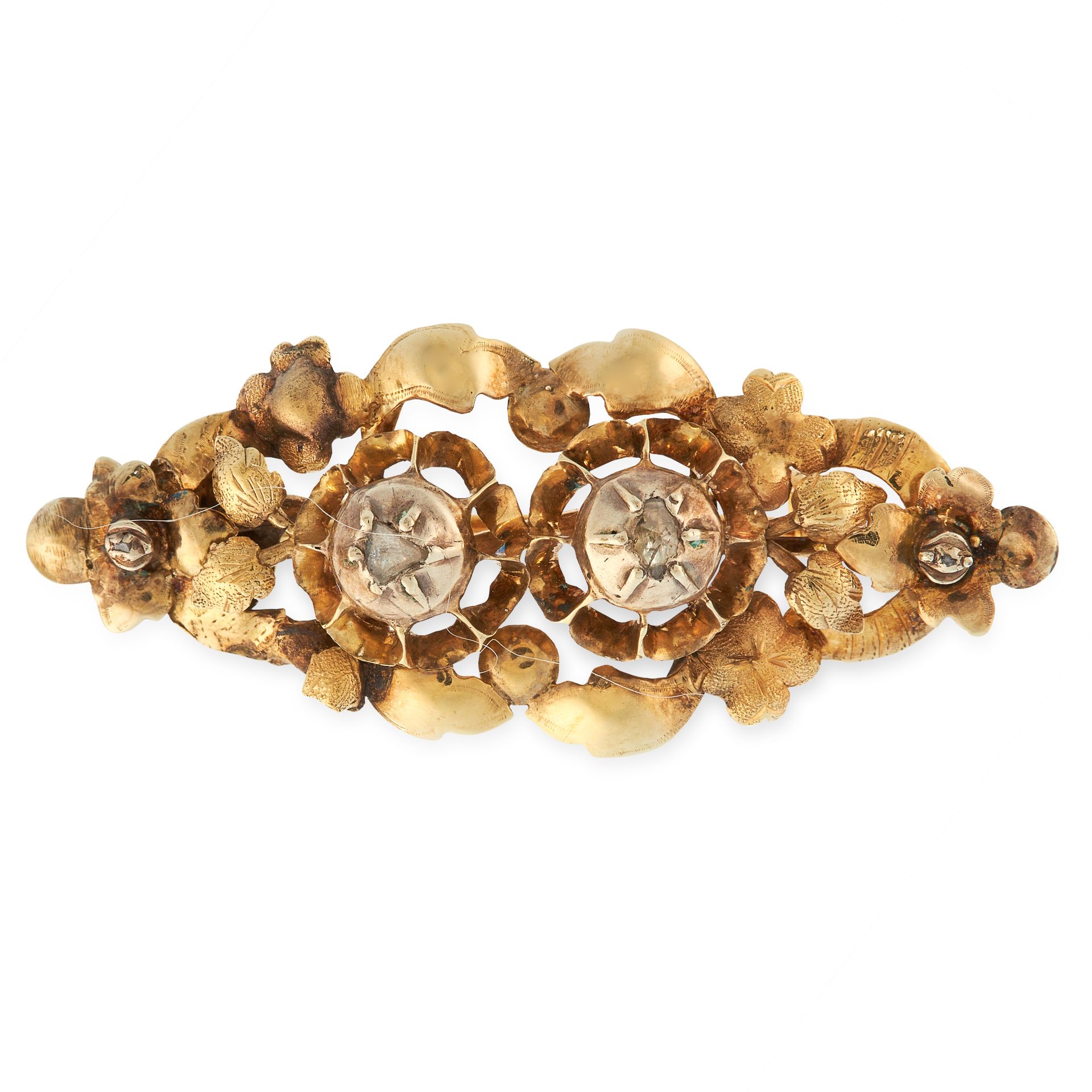 AN ANTIQUE DIAMOND BROOCH, 19TH CENTURY in yellow gold, set with rose cut diamonds within a surround