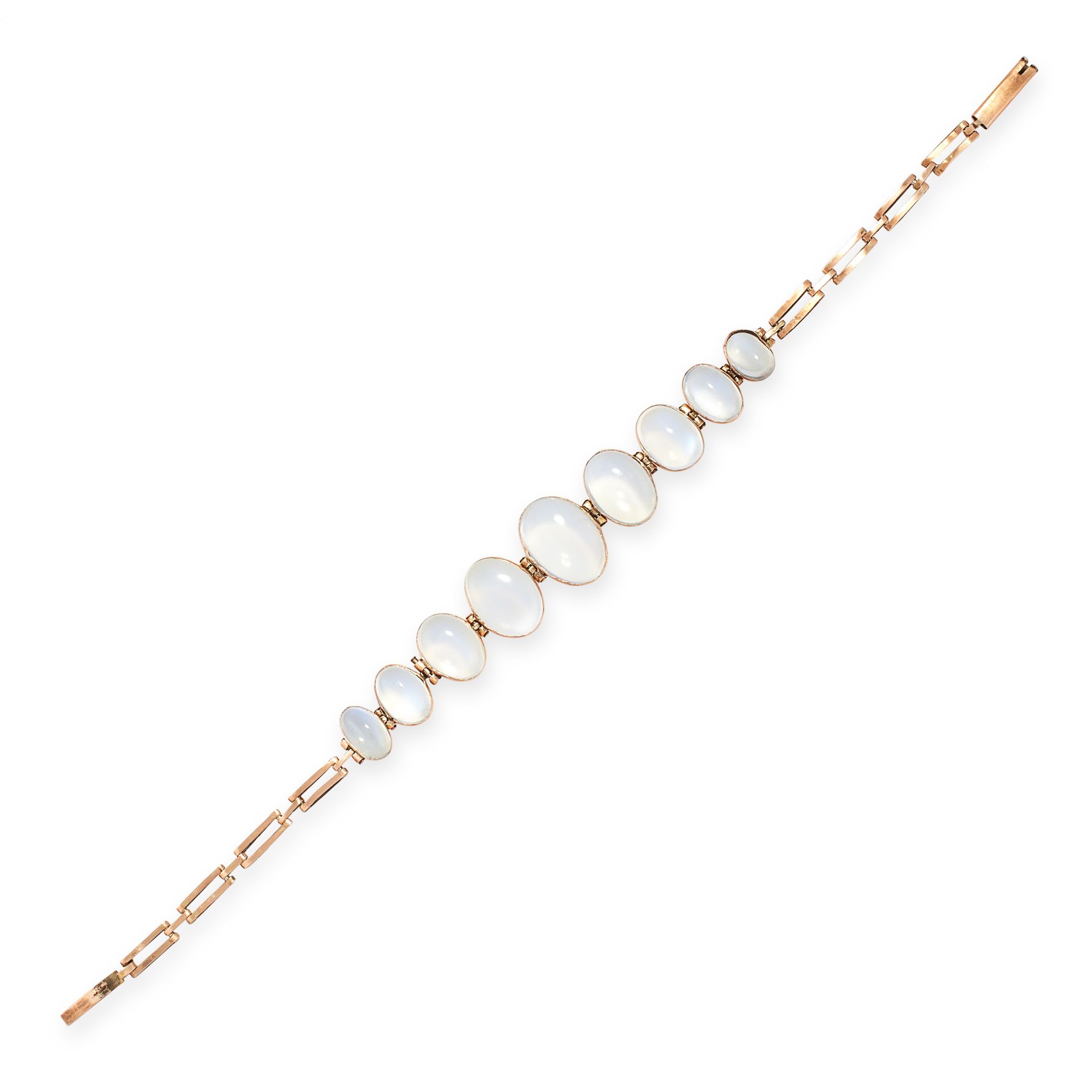 AN ANTIQUE MOONSTONE BRACELET in yellow gold, comprising a row of nine graduated oval cabochon