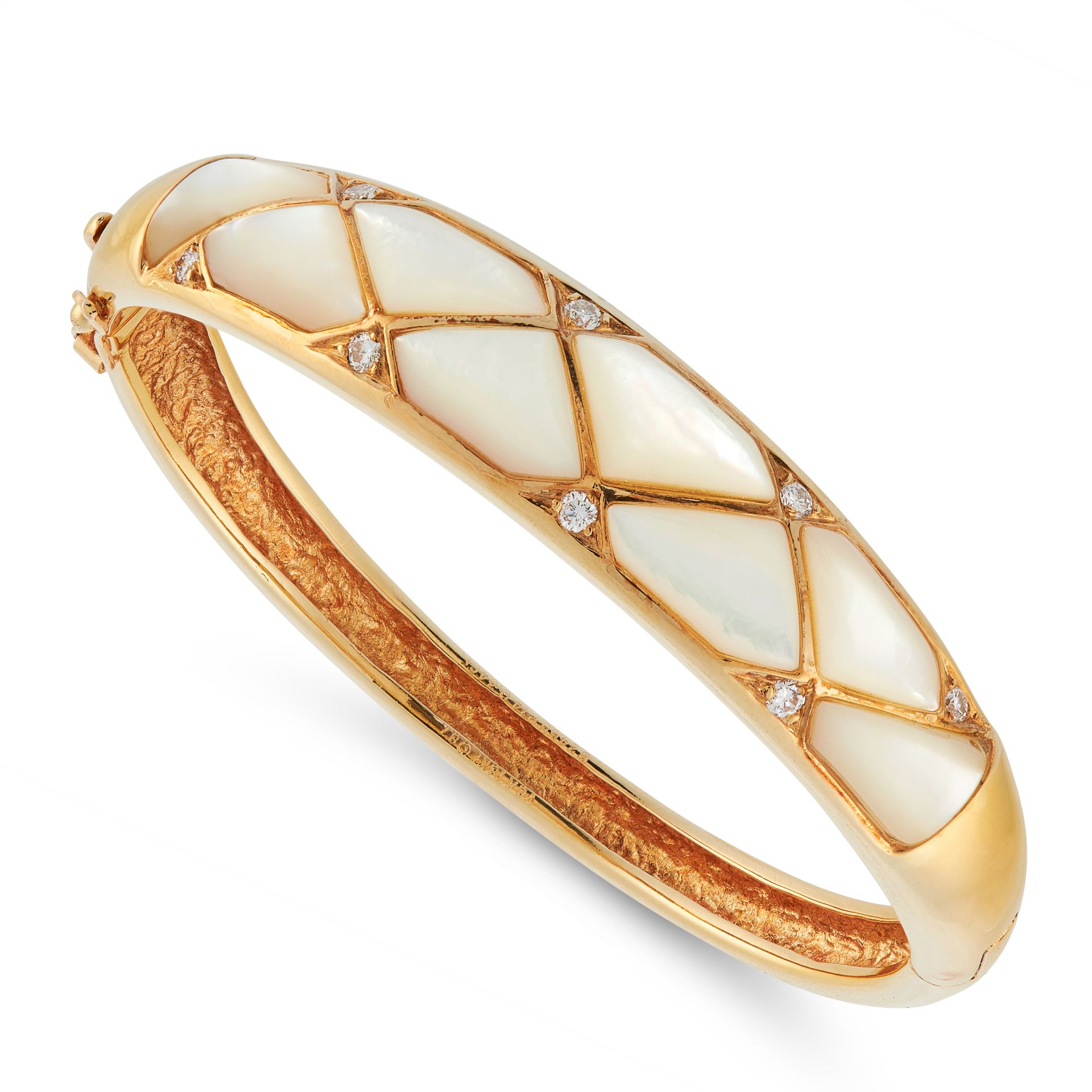 A MOTHER-OF-PEARL AND DIAMOND BANGLE, VAN CLEEF AND ARPELS in 18ct yellow gold, in harlequin