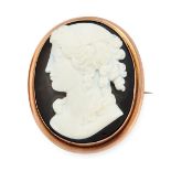 AN ANTIQUE CAMEO BROOCH / PENDANT, 19TH CENTURY in yellow gold, the oval body set with a carved onyx