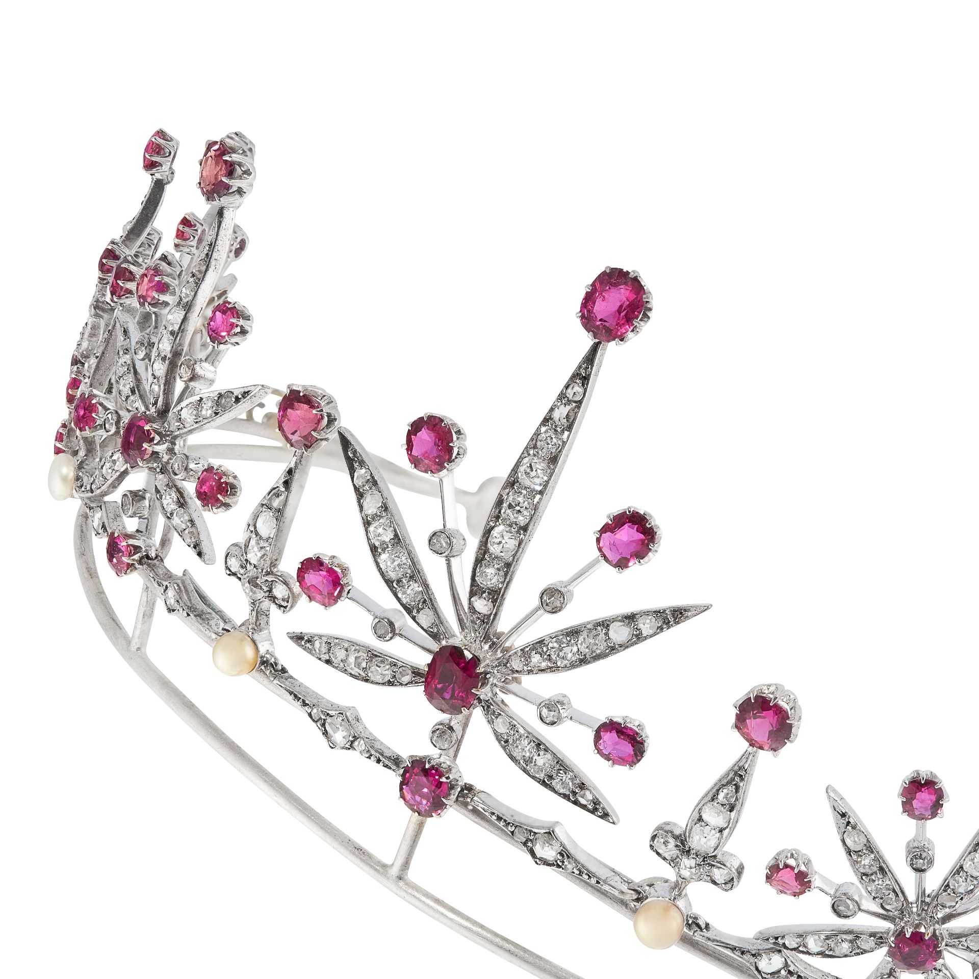 A RUBY, DIAMOND AND PEARL TIARA designed as a series of seven graduated foliate motifs jewelled with - Bild 3 aus 3