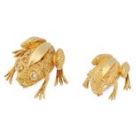 A PAIR OF VINTAGE DIAMOND FROG BROOCHES, TIFFANY & CO in yellow gold, each designed as the body of a